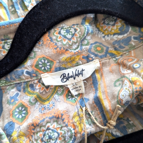 NWT Blue Velvet Button Up Collared Tunic Oversized XL - Picture 4 of 4